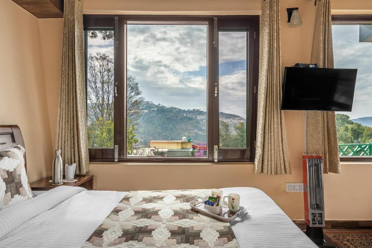 Stayvista At Cecil Cottages With Barbeque, Hill View Kasauli Exterior foto